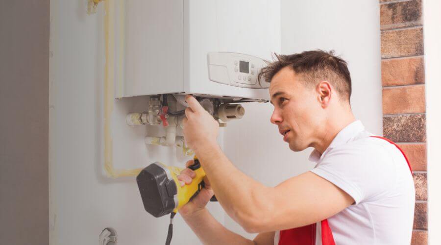 Professional best roof inspectors in Castleton, IL